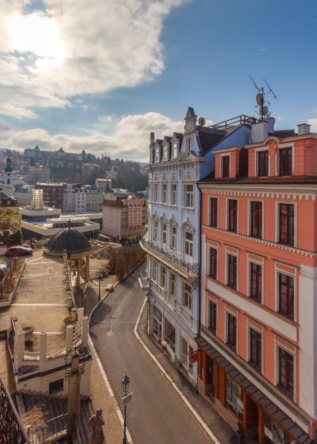 Karlovy Vary Zamecky Vrch Exterior foto